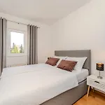 Marie 2 Bdr 公寓 扎达尔