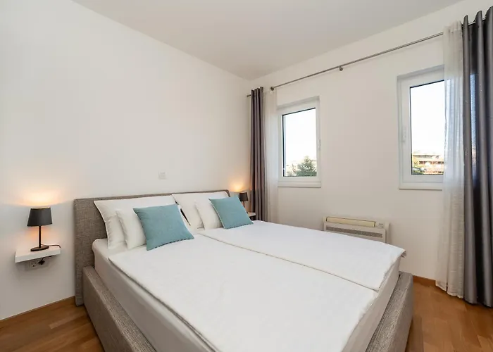 Marie 2 Bdr Apartament *